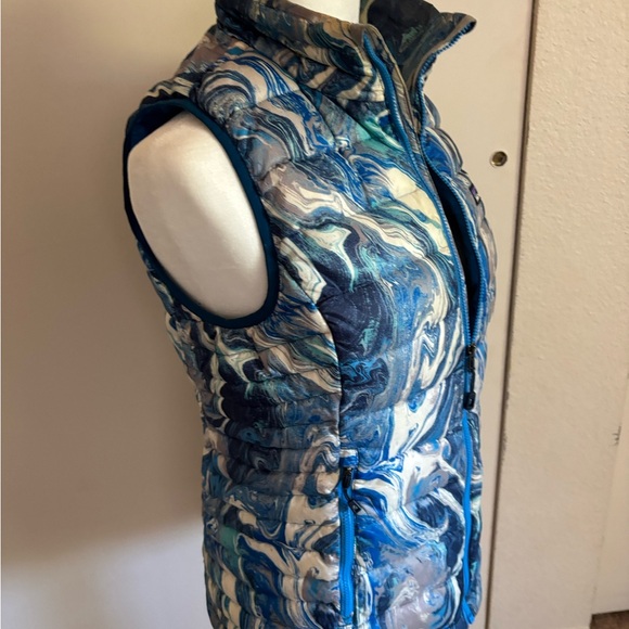 Patagonia Blue Marble Puffer Down Vest Small Women’s - Picture 3 of 6